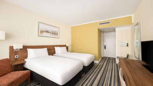 Holiday Inn Ipswich an IHG Hotel - image 6