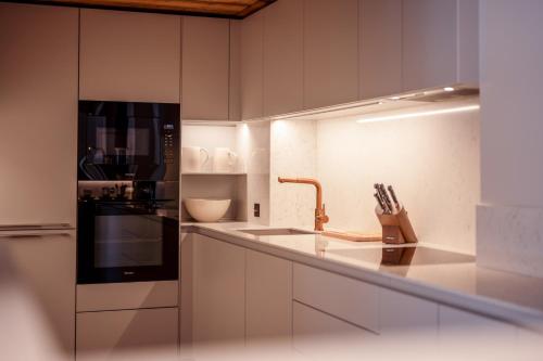 Antares SIRIUS 101 - Prestigious ski inski out apartment in Meribel