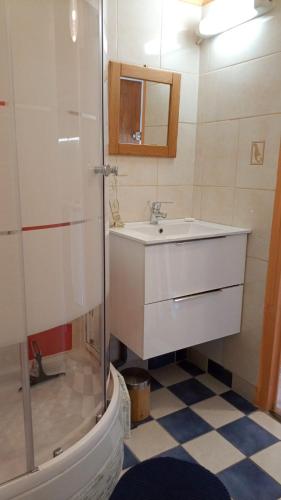 Studio à 100 m de la plage (Studio a 100 m de la plage) in Pont-Croix