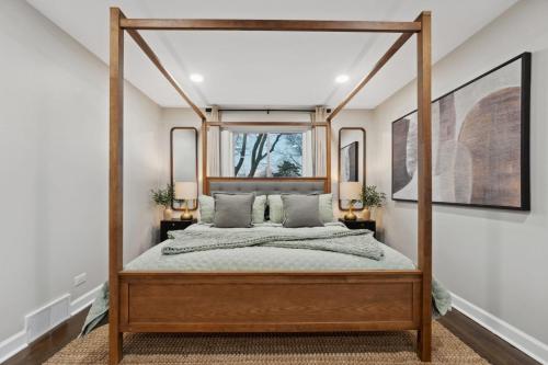 Elevated Stay 3BR in Addison in 艾迪生