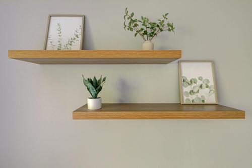 5 Min to Beach and Golf w Pool