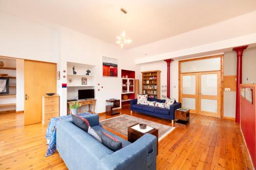 Edinburgh New Town Deluxe Apartment with Terrace, Эдинбург (фото 4)