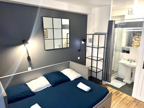 Casa Home - LE CHAPELAIS CLICHY MONTMARTe 4