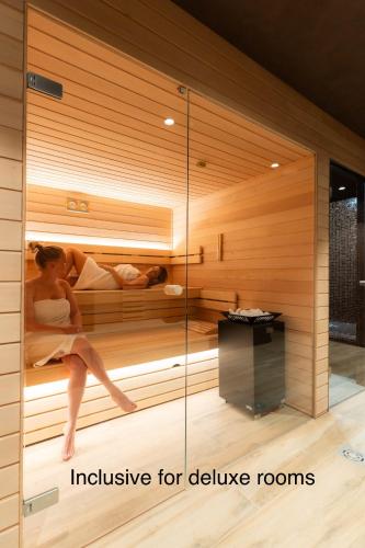 Golden Tree Hotel - image 6