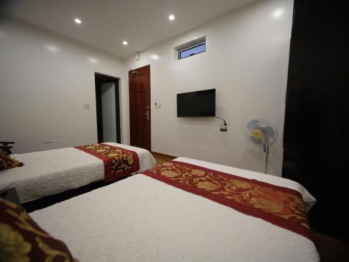 A12 Hotel – Halong, DC
