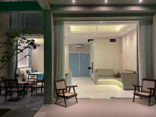 Hello Mirissa in 미리사