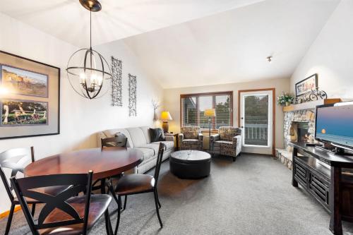 Evergreen Hill Condominiums - Wisconsin
