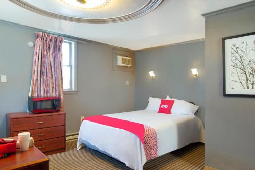 OYO Hotel Wilkes-Barre East - image 7