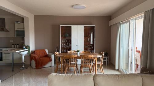 Flat in St Julians sea view, St Julian's (photo 6)