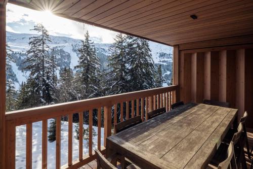 Antares URSA 403 - luxury apartment ski inski out in Meribel
