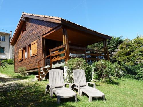 Chalet en bois à Désaignes gîte à louer Désaignes