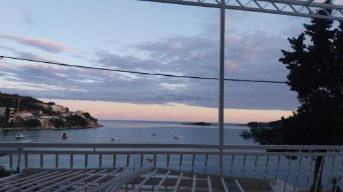 Captain's villa in 莫隆拿特