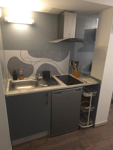 Küche, Montbel'appart - Le Central studio in Montbeliard