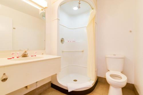 OYO Hotel South Bend - Campus - image 2