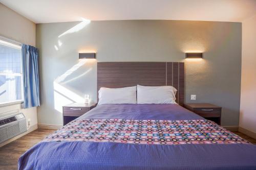 Budget Motel - Titusville - image 11