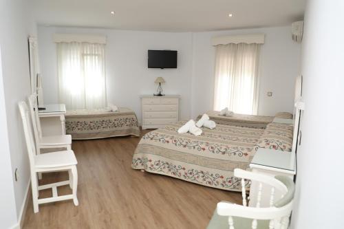 Triple Room image 7