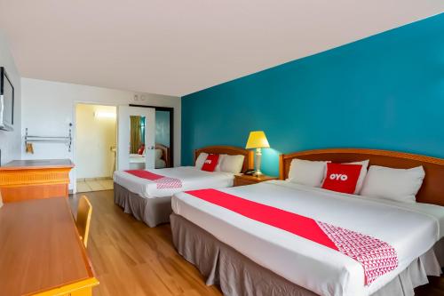 OYO Hotel Bossier City LA - Red River - Tap to explore photos