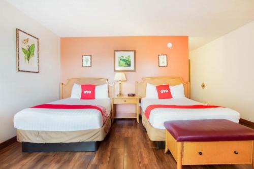 Premium 2 Queen Bed image 4