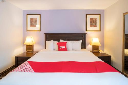 King Bed Non-Smoking image 1