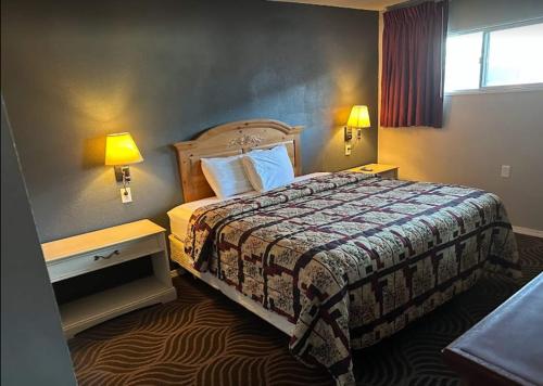 Western Holiday Motel - image 8