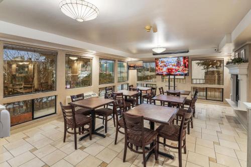 Удобства, Inn at Lake Washington By OYO I-405 in Рентън, Вашингтон