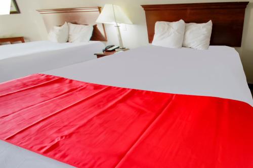 Cypress Inn & Suites Washington by OYO Cypress Inn & Suites Washington by OYO