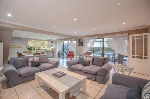 Sunset Villa in Yzerfontein in Yzerfontein