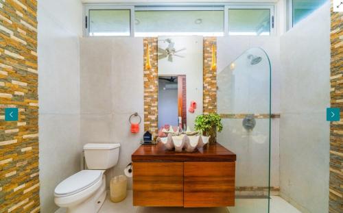 Quinta Cielo Azul, being redone in Los Pargos