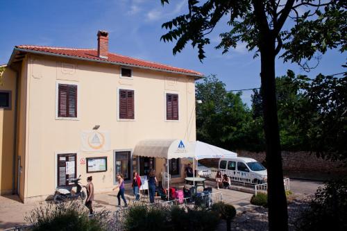 HI Hostel Pula - Accommodation