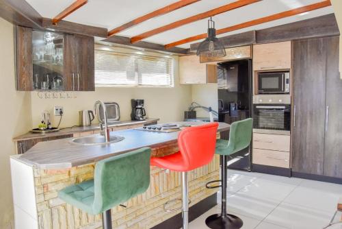 Modern Delux 2 Bedroom Townhouse in Pellissier