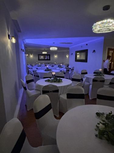 مطعم, Annandale Arms Hotel in موفات