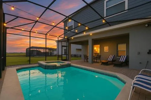 Themed house w pool & game room photo 2