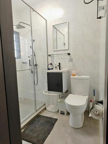Two bedroom duplex at Lakeside, Accra, Apenkwa (fotografie 10)