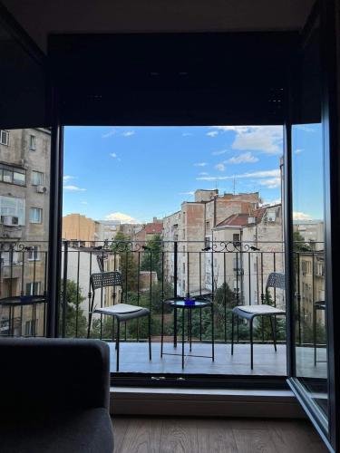Illy, new and modern studio with a beautiful view, Belgrado (foto 4)