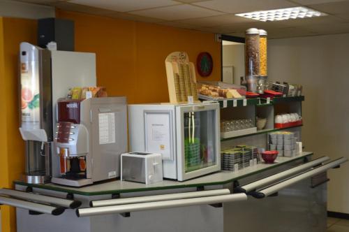 餐飲選擇, 尚貝里普瑞米爾經典酒店 (Hotel Premiere Classe Chambery) in 香貝里