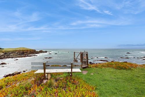 Sunset Point - main image