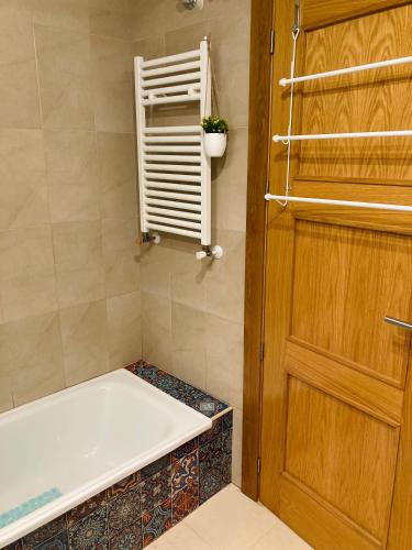 Arty Apartment - La Torre Golf Resort