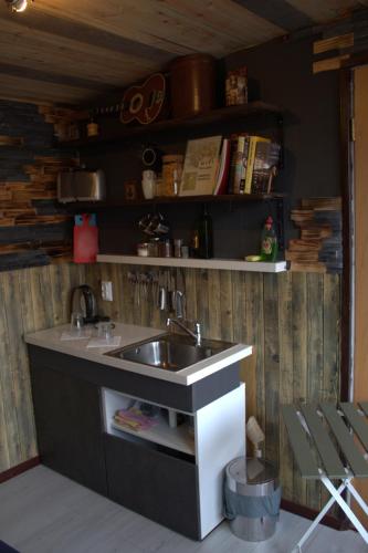 Hunters little house in Gardur