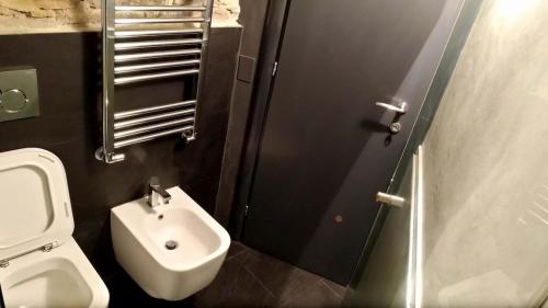 Duša, HOST4U - AGRITURISMO Il Geco II, Moderno spazio unico BacciaDonne in Civezza