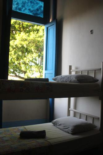 Bunk Bed in Mixed Dormitory Room image 2