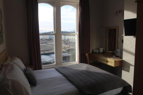 Double room, deluxe, shower