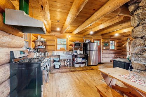 Eaglet Log Home Eaglet Log Home