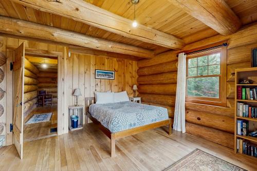 Eaglet Log Home Eaglet Log Home
