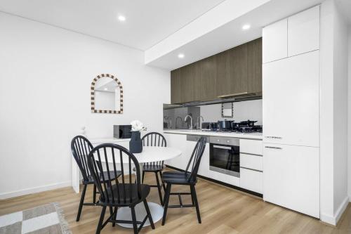 Modern Getaway in Waterloo