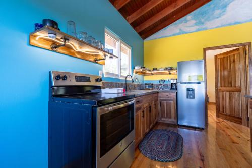 Eureka Home in Parrot Tree