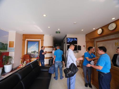 A12 Hotel – Halong, DC