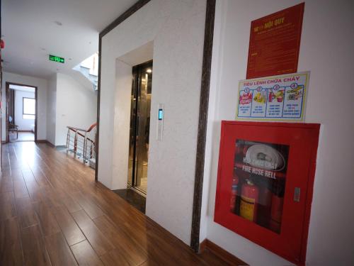 A12 Hotel – Halong, DC