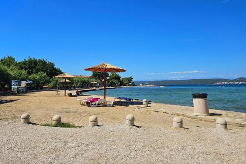 Apartments by the sea Nevidjane Pasman - 8273 - image 3