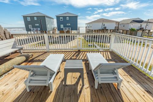 Great Ocean View Steps to Beach in Surfside Beach (TX)