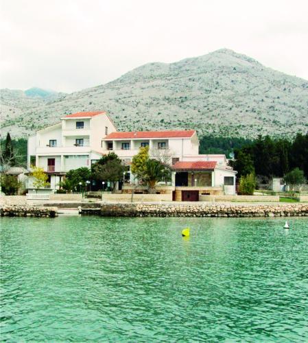 Bed and Breakfast MIRAMAR - Chambre d'hôtes - Starigrad-Paklenica